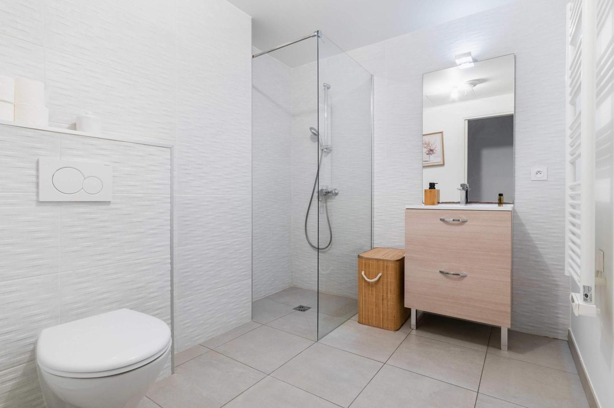 Appartement Lumineux Avec Terrasse Courbevoie - 4P - Flat-Guest 외부 사진